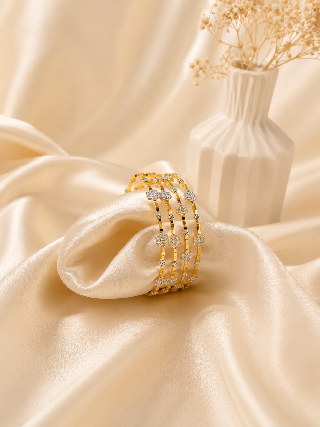 Snow Flake Cube Bangles 