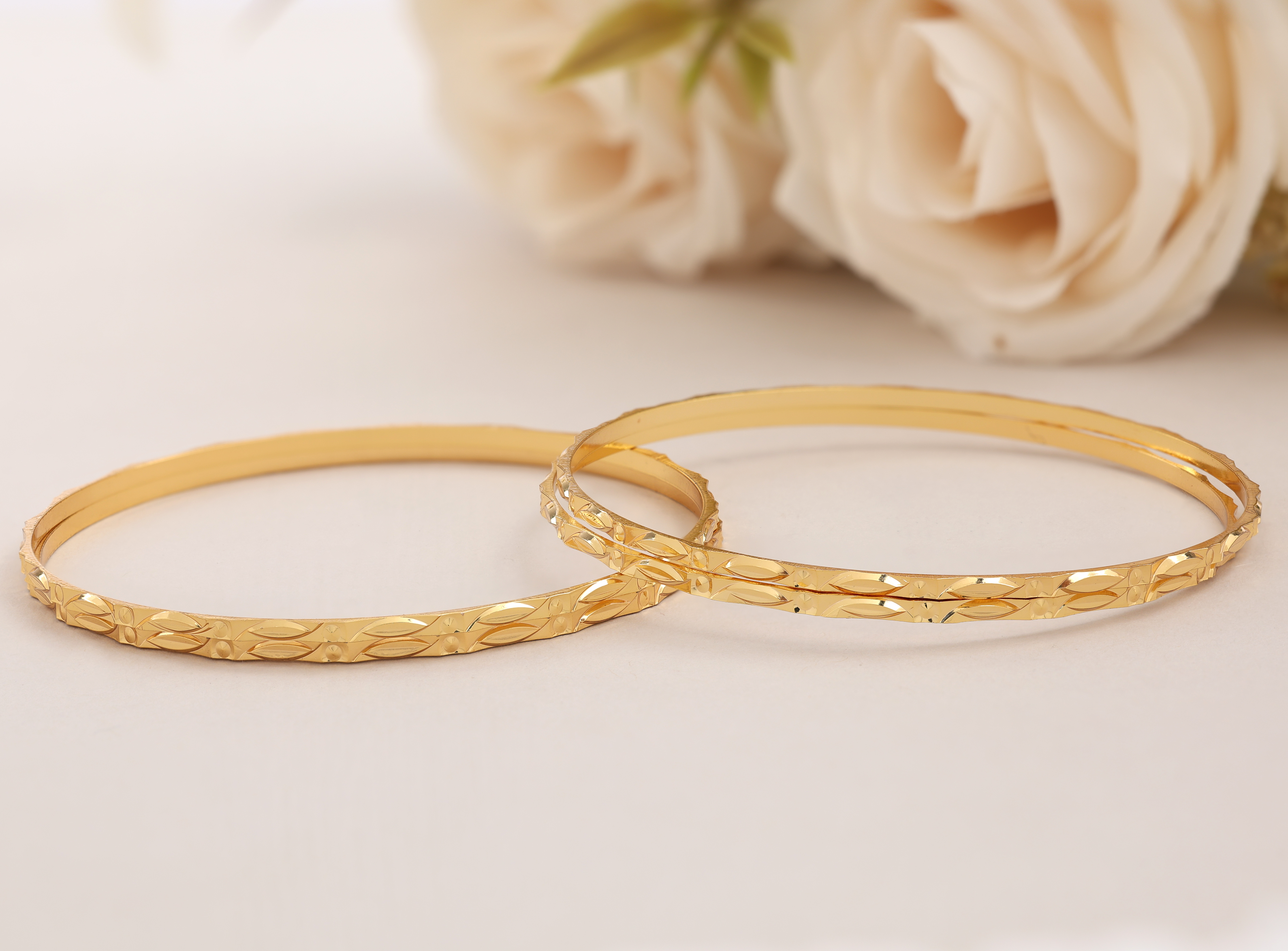 Elegant Gold Forming Chittal Bangles for women